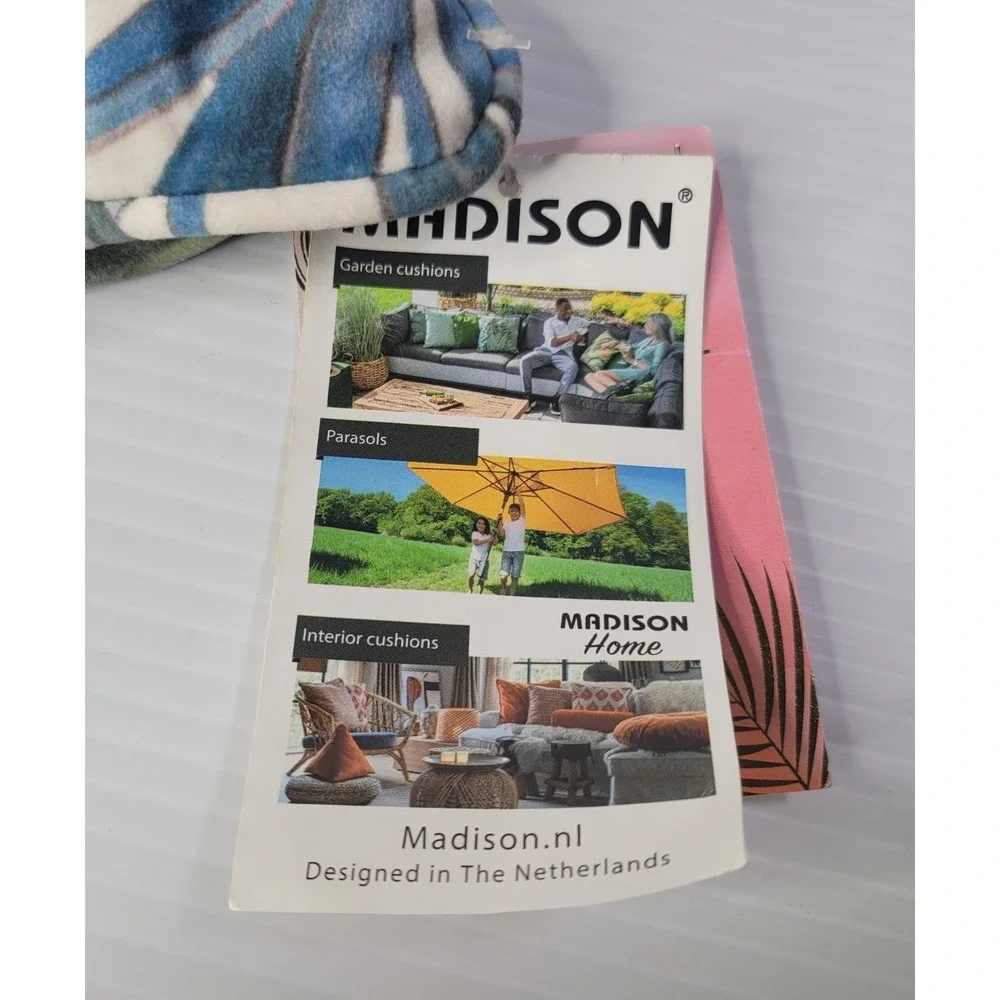 2 Madison Poland Tropical Elements World Traveler Collection Palm Pillows w TAGS